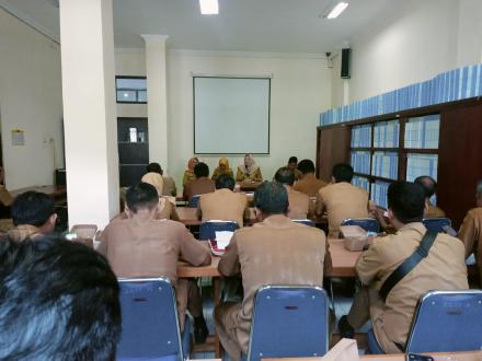 MONITORING & EVALUASI PEMEGANG HAK AKSES SIAK